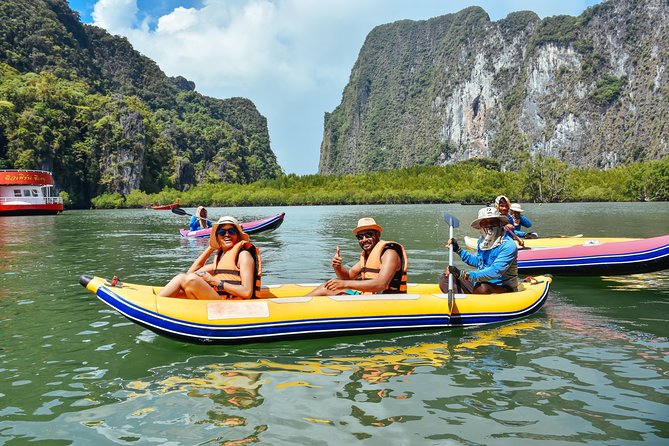 12 Islands Overnight Tour - What you get for the $205: meals, overnight hotel, transfers, and snorkeling gear
