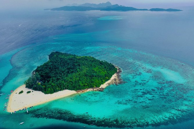 12 Islands Overnight Tour - Guides and language: how you’ll stay oriented