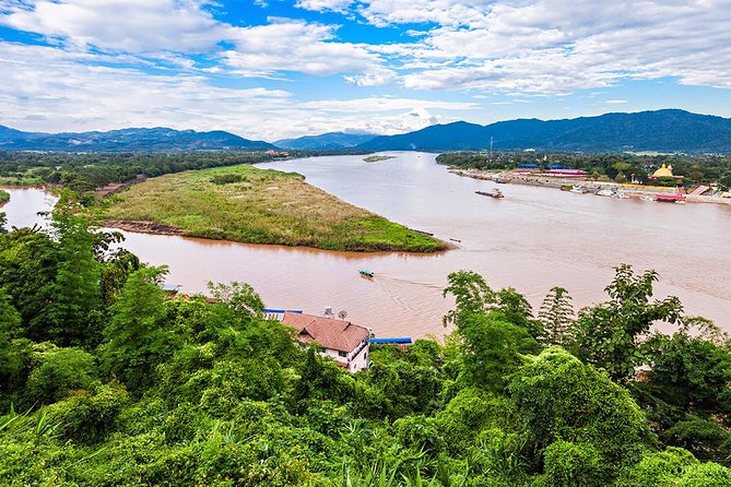 2-Day Best of Chiang Rai from Chiang Mai Private Package - Chiang Rai in Two Days: What This Trip Does Best