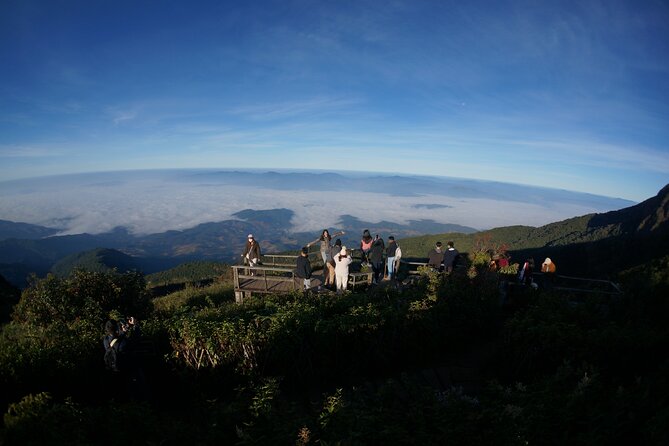 2- Days in Doi Inthanon National Park - Overnight in Ban Rabiang Na Pa Bong Piang: Bamboo, Wood, and Rice-Field Views