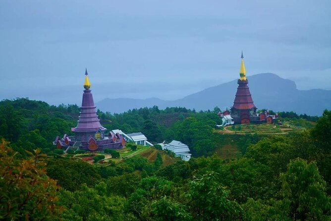 2- Days in Doi Inthanon National Park - Kew Mae Pan: Deep Jungle Hike to Viewpoints (and Birds)