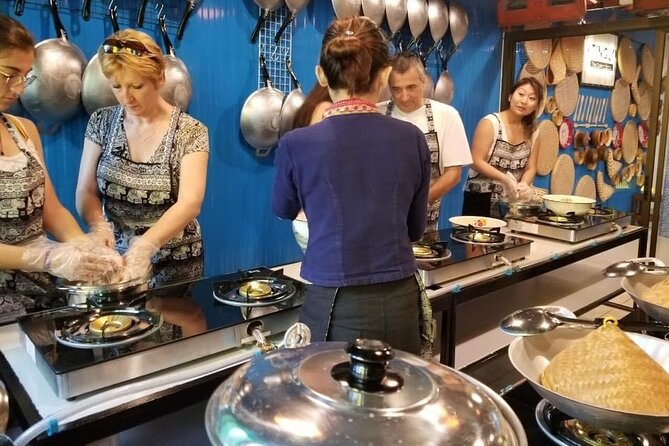 2-Hour Bangkok Canal Tour: Longtail Boat Experience - The cruise and Thonburi canals: your best photo angles are at water level