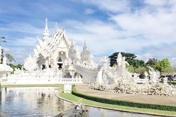 2 Hour Private Bangkok Canal Tour (Self-Guided Trip) - Wat Saphan Floating Market: weekend only, local-scale, and included
