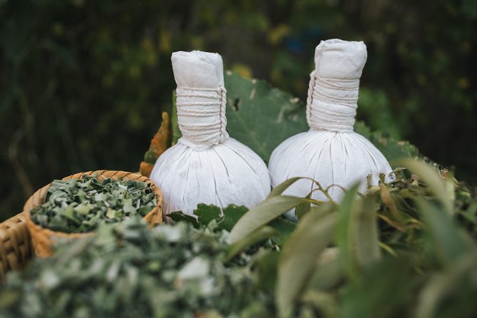 2 Hrs Sense of Relax (Body Scrub with Aroma oil massage) - Should you book The Home’s Sense of Relax?