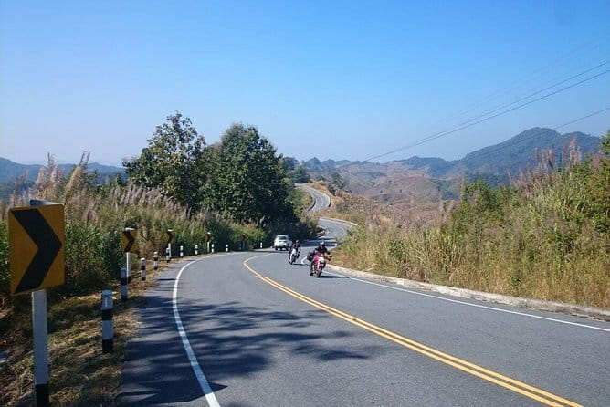 3 Day Motorcycle Tour (Nan Loop) from Chiang Mai, Thailand - Day 1: Chiang Mai north toward Phayao via Chae Son and Wat Phra That Khao Noi