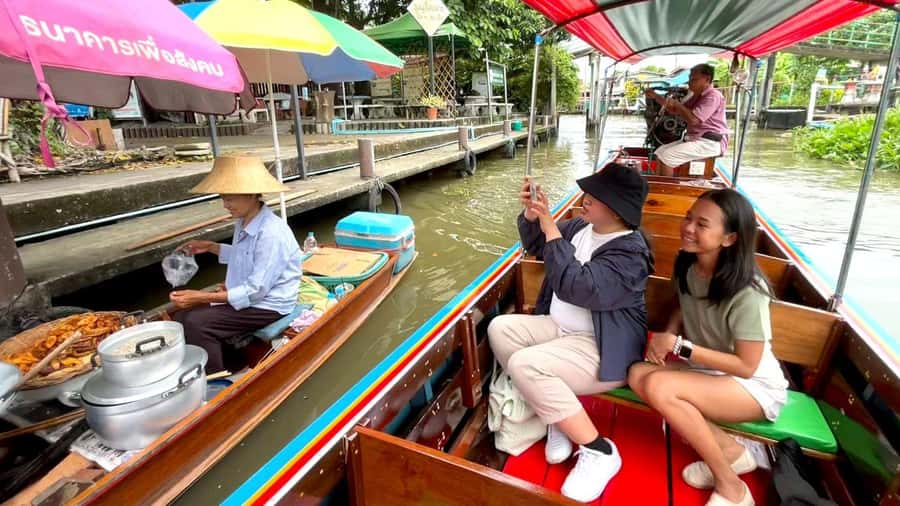 3 Hrs Private boat Tour Bangkok Floating Market by Flat Boat - Khlong Lat Mayom Floating Market: food, crafts, and land-and-water stalls