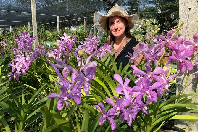3hr Sunset Canal Cruise & Stop at Biggest Buddha (fully guided) - Niyom’s Orchid Farm: what makes this one worth the stop