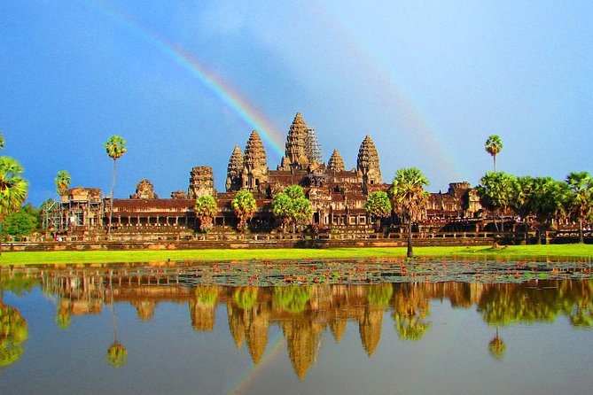 4 Days Expedition From Bangkok to Angkor Wat - Tonlé Sap Floating Village: the calm break between temples