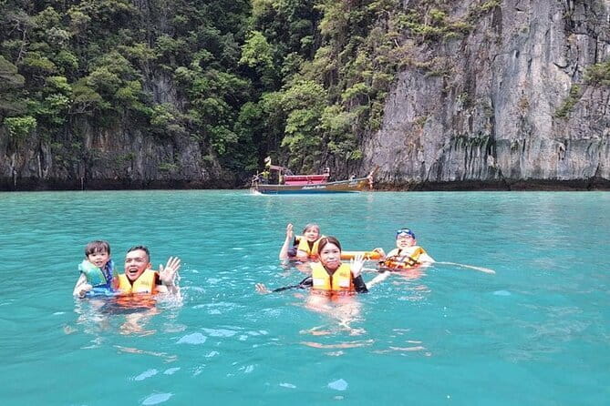 4 Element Day with Zipline Adventure Expedition - Stop 2: Ao Yon Waterfall trek for the Earth element