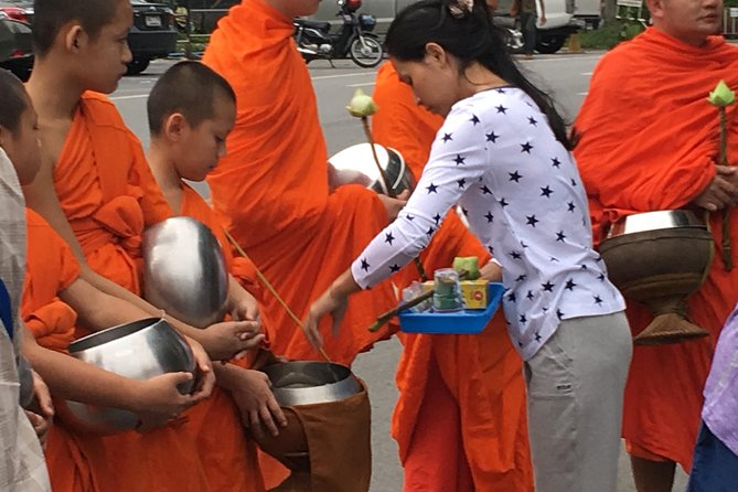 4 highlights: Sticky Waterfall/Elephants/local market /Wat Banden - Monk alms at dawn and temples you won’t find solo