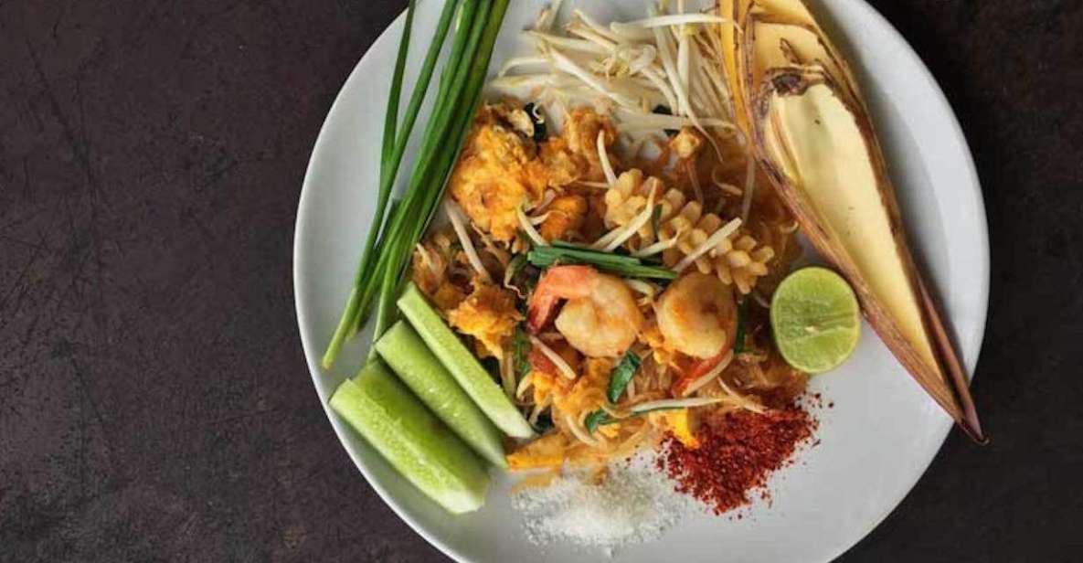 4-Hour Traditional Thai Cooking Class in Khaolak - Choosing from 32 dishes: how the menu affects your results