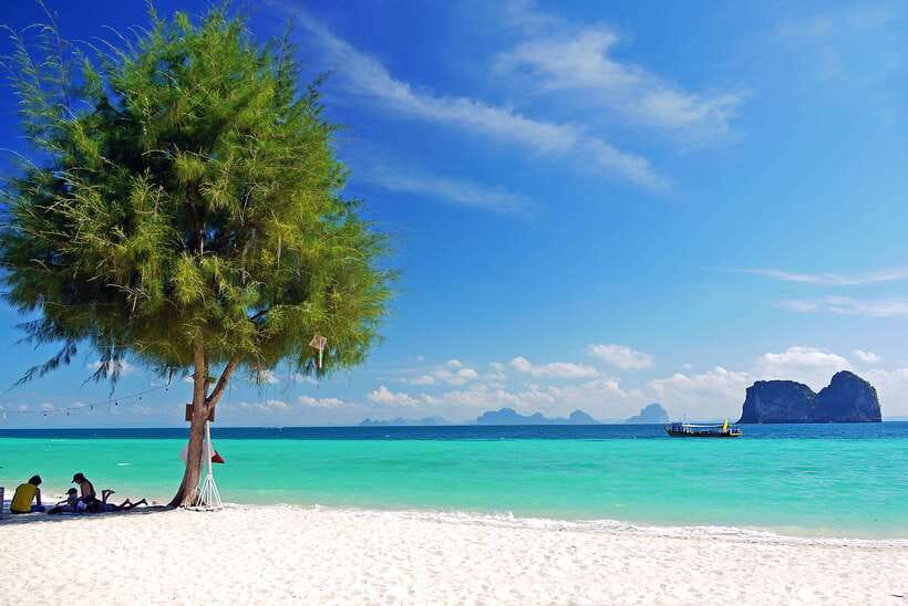 4-Island Tour from Koh Lanta to Koh Kradan with Beach Lunch - Ko Kradan: the beach lunch you actually look forward to
