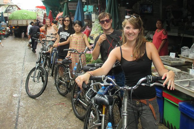 5-Hour Bike Tour of Hidden Bangkok - The market stop: how you taste Bangkok, not just see it