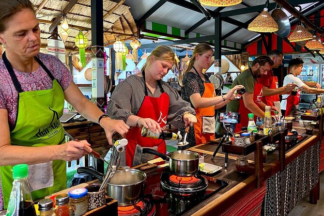 6-Hour Akha Tribe Culture and Cooking Class in Chiang Mai - The food you actually eat: portion size and what to expect at the table