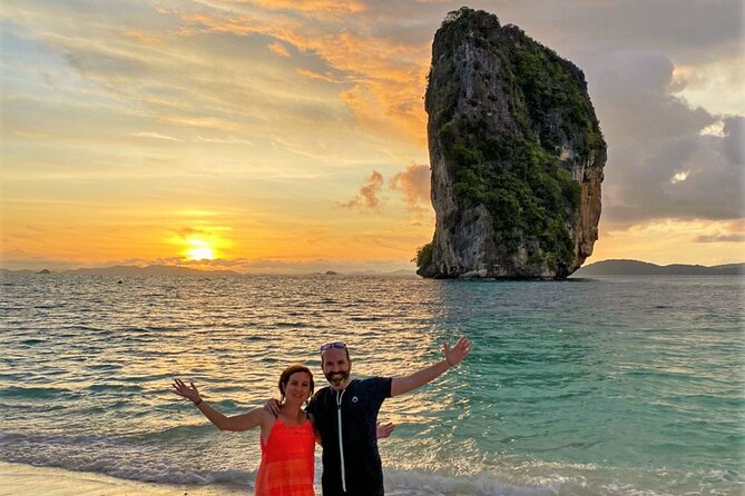 7 Island sunset tour by Speedboat | Catamaran plus BBQ & Plankton - Tup Island sand bar and Mor Island: where low tide turns into a walk