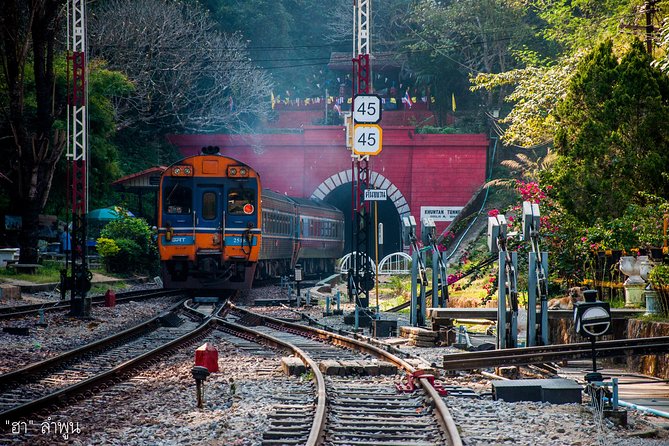 Amazing 1 day Private Tour to visit Lampang Province by train - Temples and viewpoints: what private pacing really buys you