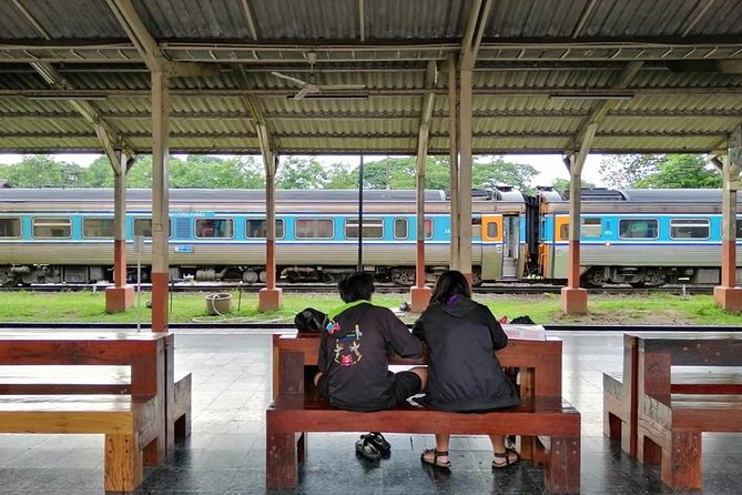 Amazing 1 day Private Tour to visit Lampang Province by train - Who should book this private Lampang train day