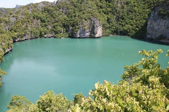 Amazing Ang Thong Marine Park Day Trip by Boat from Koh Samui - Snorkeling in Clear Water: How to Make It Better When It’s Crowded