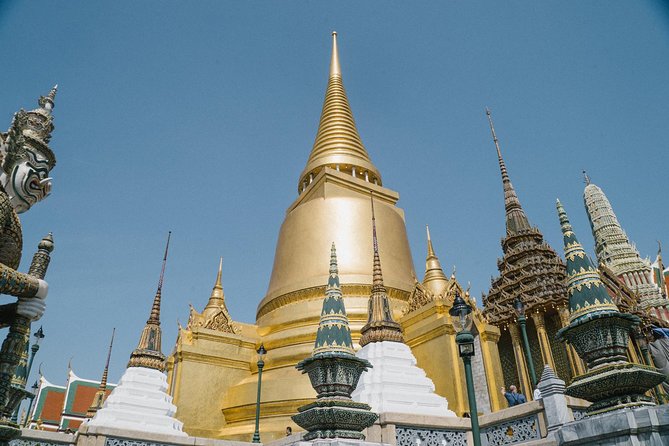 Amazing Bangkok Tour with Grand Palace, Emerald Buddha & Wat Arun - The pacing and your guide: where the value really shows