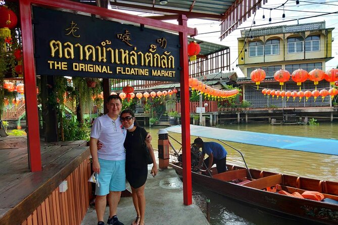 Amphawa Boat Ride & Railway Market: Multi-Lang Private Tour - Ban Ka Long to Maeklong Railway Market: the train drama up close