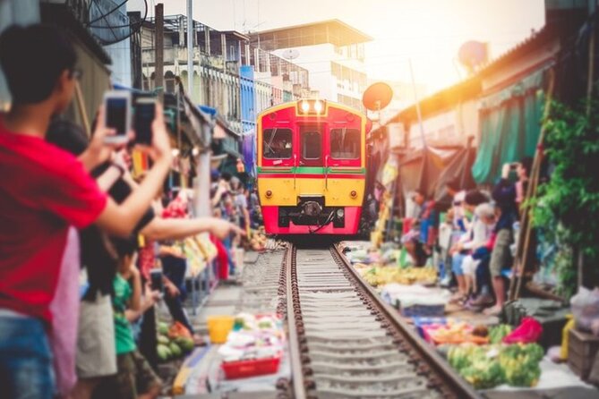 Amphawa Floating Market and Maeklong Railway Private Afternoon Tour from Hua Hin - The Included Dinner Before You Head Back to Hua Hin