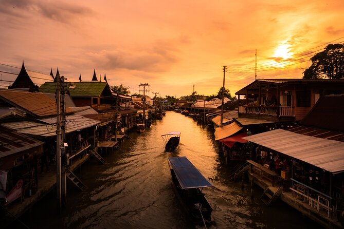 Amphawa Floating Market & Maeklong Railway Train Market Tour - How the 8 Hours Stay Manageable (Pickup, Group Size, Timing)