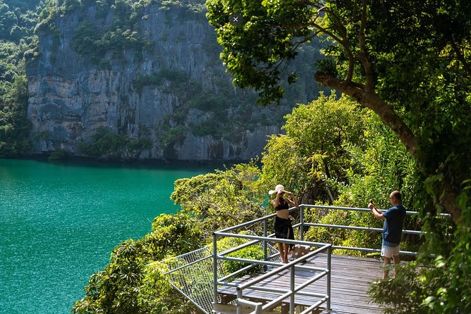 Angthong 42 Islands Tour Small Group Maximum Of 16 Guests From Koh Samui - Ko Mae Ko Kayaking: Slow Down and Look at the Coves
