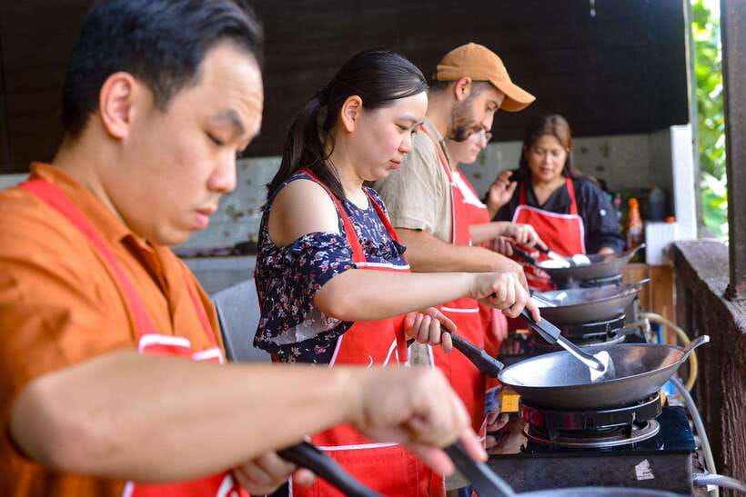 Ao Nang: Half-Day Thai Cooking Class Krabi Province - The half-day schedule that keeps things fun (and fast)