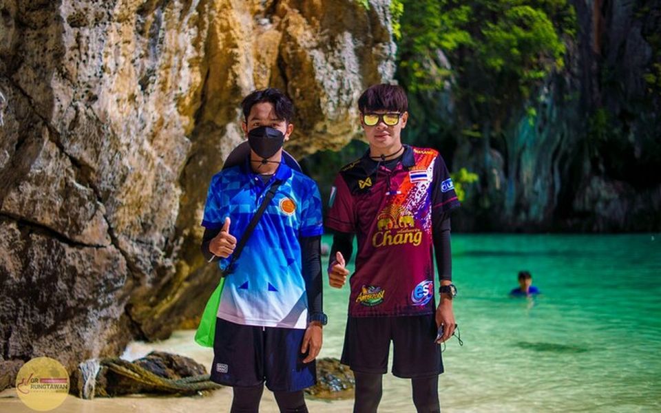 Ao Nang: Hong Islands Tour by Speedboat or Longtail Boat - Price reality check: $45 plus park fees