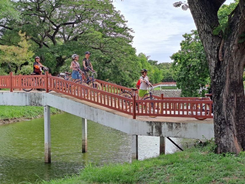 Ayutthaya City and Historical Park Bike Tour - Why a bike tour works so well in Ayutthaya