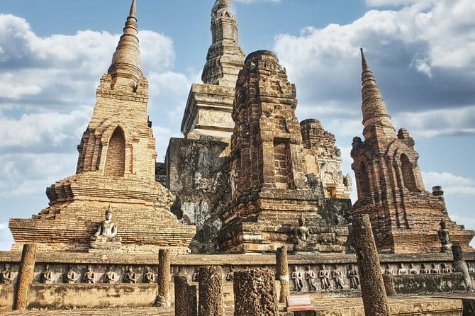 Ayutthaya Elephant Village ATV and Floating Market by Tuk Tuk - Ayutthaya done the fun way: temples, boats, and an ATV day