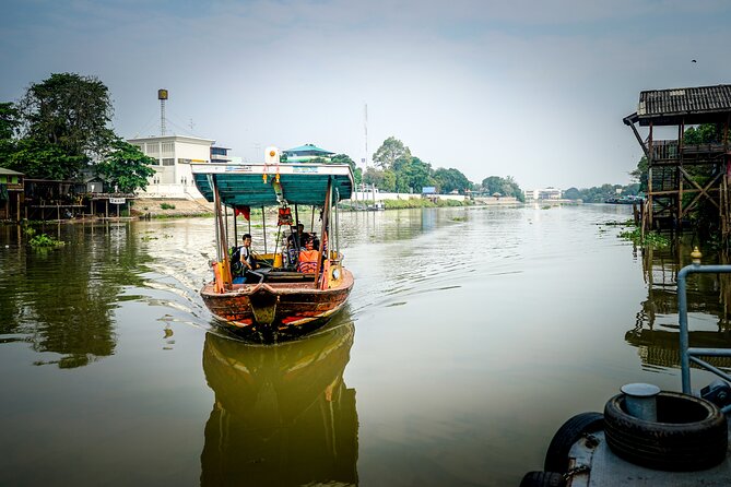 Ayutthaya Famous Temple & Scenic Boat Tour From Train Station - The River Part: Wat Chaiwatthanaram and Scenic Boat Time