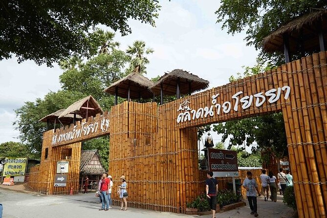 Ayutthaya Funky Frogy Tuk Tuk Experience With Famous Temple - Ayothaya Floating Market & Elephant Village: shopping time, not guaranteed floating boats