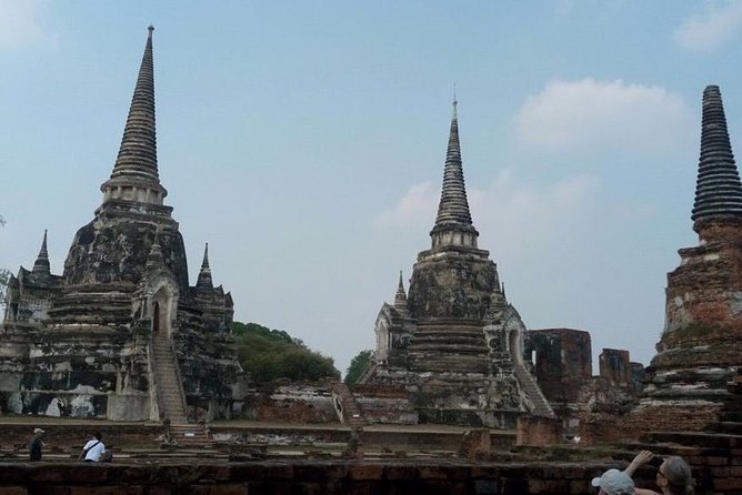 Ayutthaya Guided UNESCO Heritage Tour Including Lunch & Transfers - Wat Lokayasutharam (Reclining Buddha): big focal point, quick stop