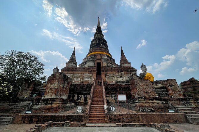 Ayutthaya Historical Old Capital day Tour from Bangkok - The drive from Bangkok: where the day starts to matter