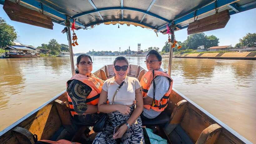 Ayutthaya: Private Boat Tour with Optional Temple Visits - The added temples on the 4-hour route: more stops, more variety