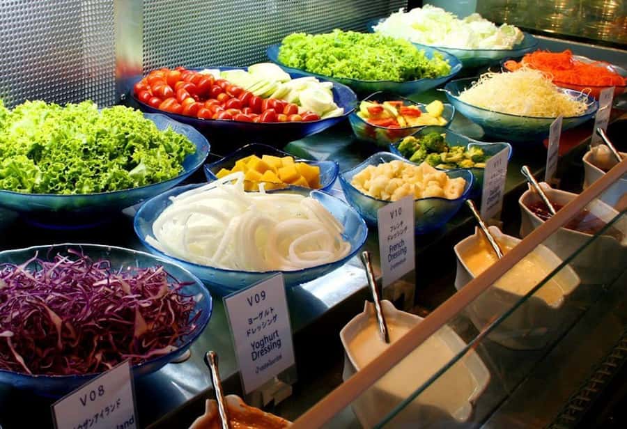 Baiyoke 82nd Floor: Crystal Grill Buffet & Observation Deck - Food, Service, and the Things That Can Affect Your Night