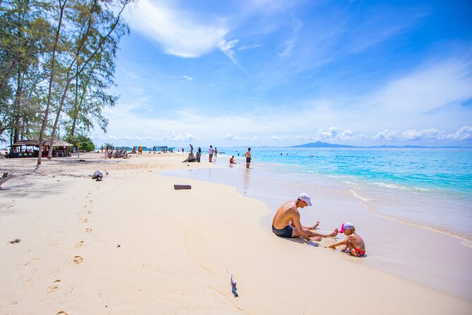 Bamboo Island and Phi Phi Island Full Day Tour From Phuket - Ko Phi Phi Don: lunch on the island and time to roam