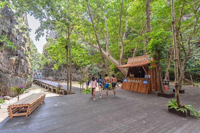 Bamboo Island, Pileh Bay & Phi Phi Island Snorkeling Tour from Phuket - Phi Phi Don lunch break: food, reset time, and buffet reality