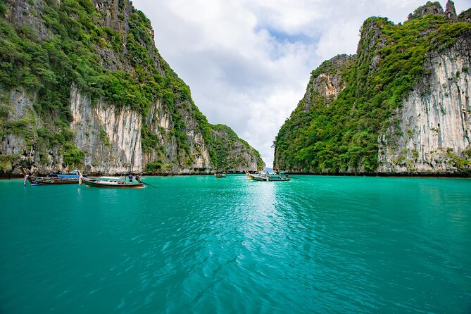 Bamboo & Phi Phi Islands, Maya & Pileh Bay Day Tour From Khao Lak - A 6:00 am start that actually pays off