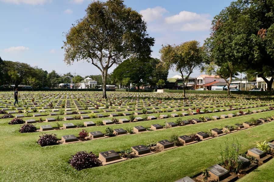 Bangkok: 2-Day River Kwai & Erawan National Park Tour - River Kwai Bridge Day: Allied Forces Cemetery and JEATH War Museum
