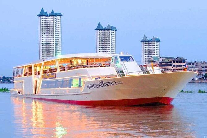 Bangkok: 2-Hour Dinner Cruise on the Chao Phraya Princess - What You’ll See at Night: Landmarks Along the Chao Phraya