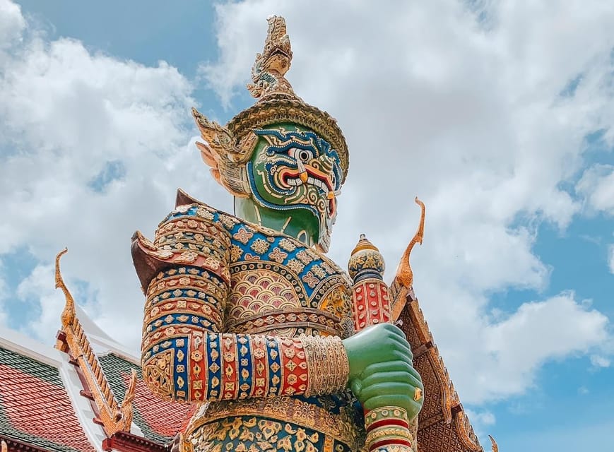 Bangkok: 2 Hours Grand Palace & Wat Pho Private Tour - Dress code and comfort tips that keep your day from derailing
