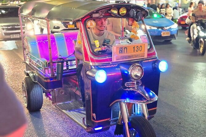 Bangkok: A 4 Hours Tuk Tuk Sightseeing Tour At Iconic Landmarks - The Grand Palace from the outside: gorgeous even without entry