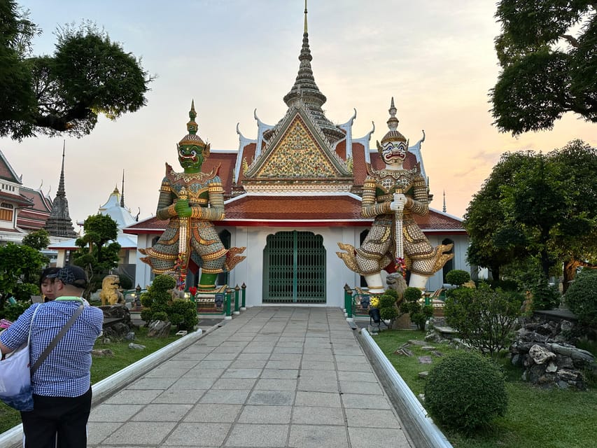 Bangkok: A 4 Hours Tuk Tuk Sightseeing Tour Iconic Landmarks - Chinatown night market finale: one meal and dessert that hit