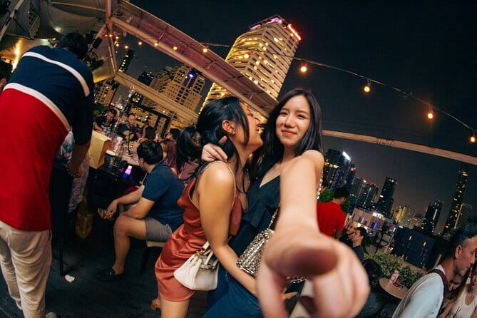 Bangkok After Dark: Pub Crawl Adventure - Stop 3: Juicy Live Music for beer pong, charades, and dance-floor heat