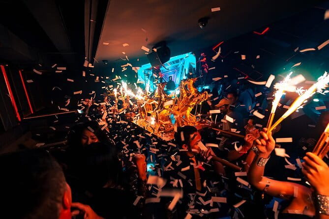 Bangkok After Dark: Pub Crawl Adventure - Stop 1: Hemigways for the intro-game and welcome drink