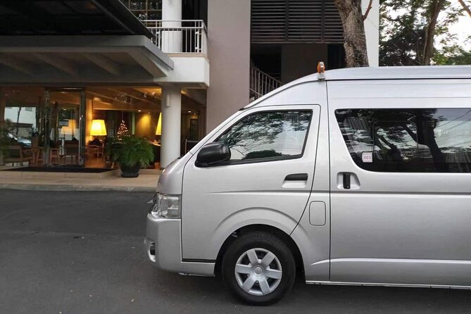 Bangkok Airport Arrival Private Transfer incl. tollway - Tollway-Included Ride to Your Hotel: Time Saved at Street Level