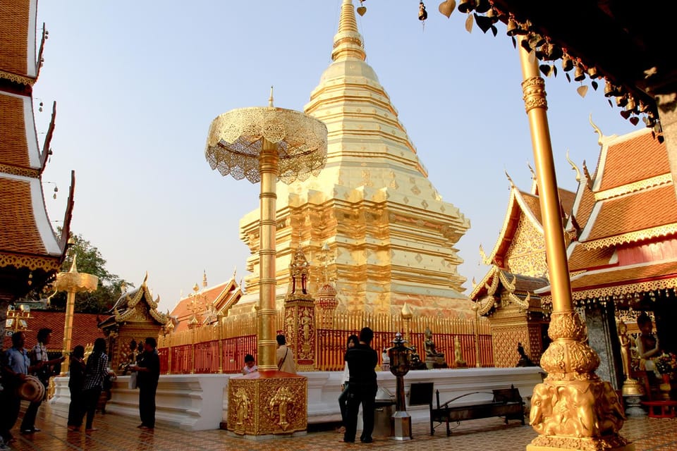 Bangkok: Audio guides for Bangkok, Ayutthaya & Chiang Mai - Ayutthaya audio guides: Bang Pa-In Summer Palace and the core temple set