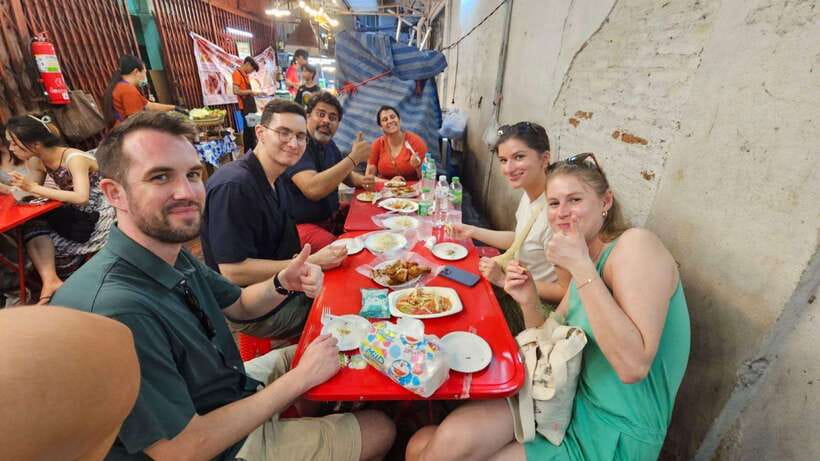 Bangkok Authentic Tasting Thai-Chinatown Walking Food Tour - Meet at I’m Chinatown Mall: The Easiest Start Point